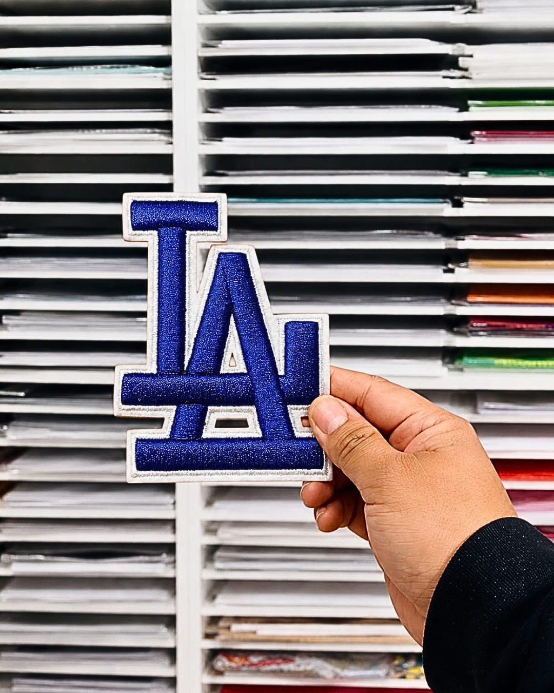LA IRON ON PATCH