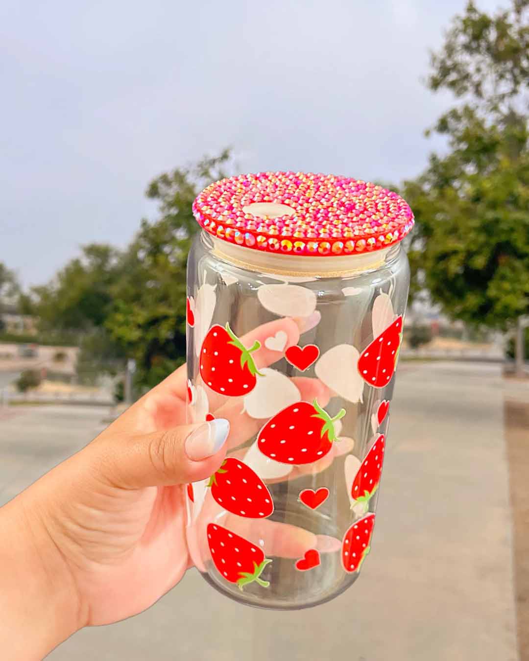 STRAWBERRY CUP
