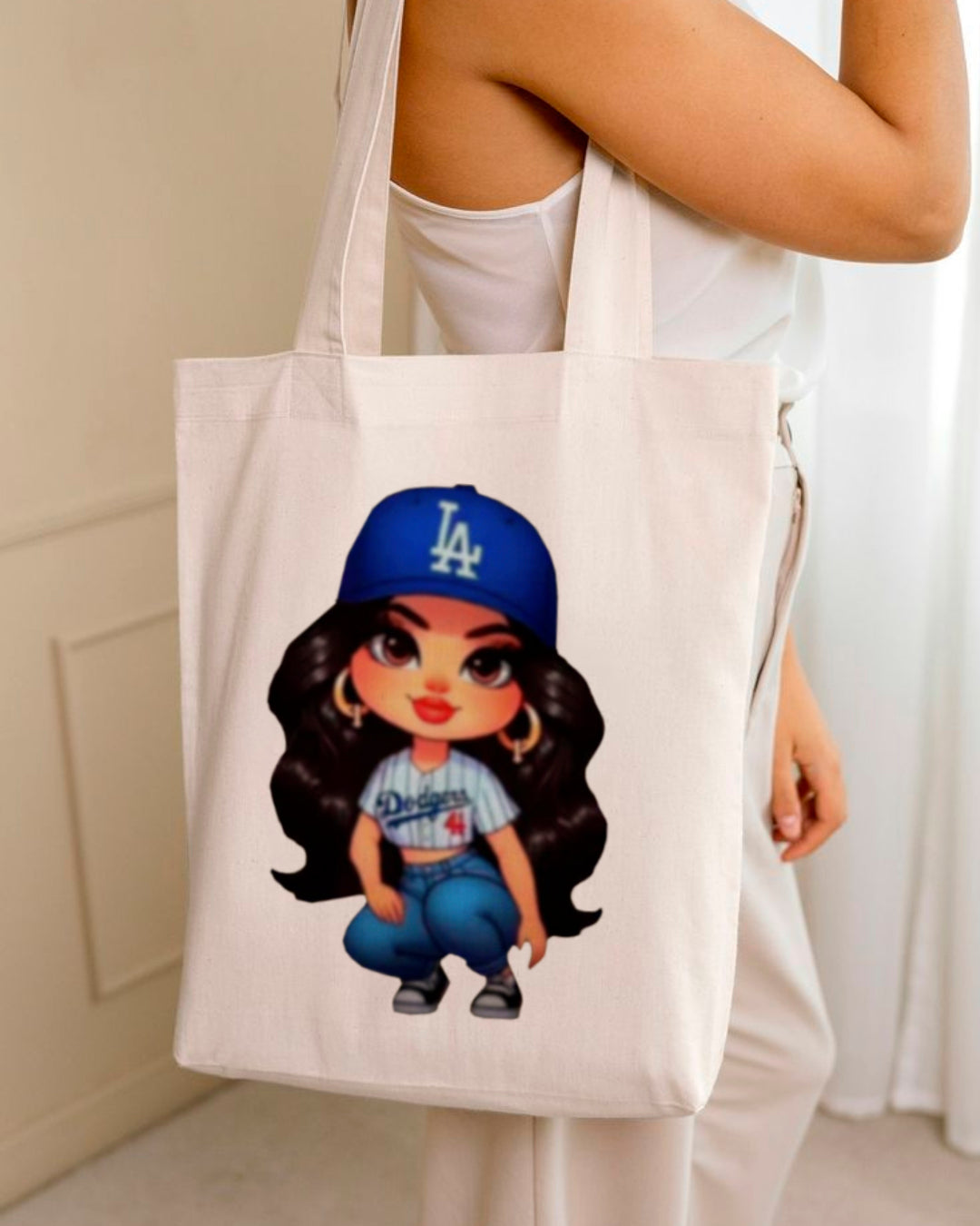 GIRL FAN SPORTS TOTE BAGS