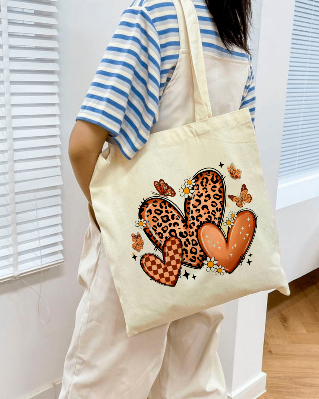 HEARTS ANIMAL PRINT TOTEBAG