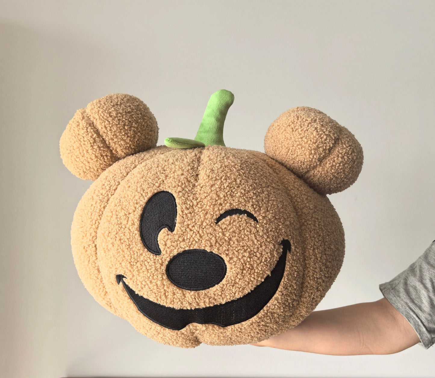 BOY PUMPKIN π