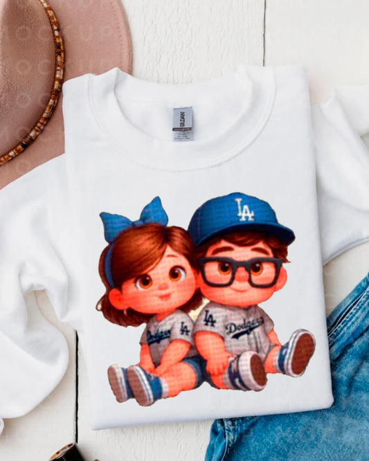 ADVENTURE SPORTS   SWEATER