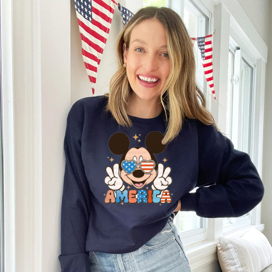 MK 4TH JULY SWEATER