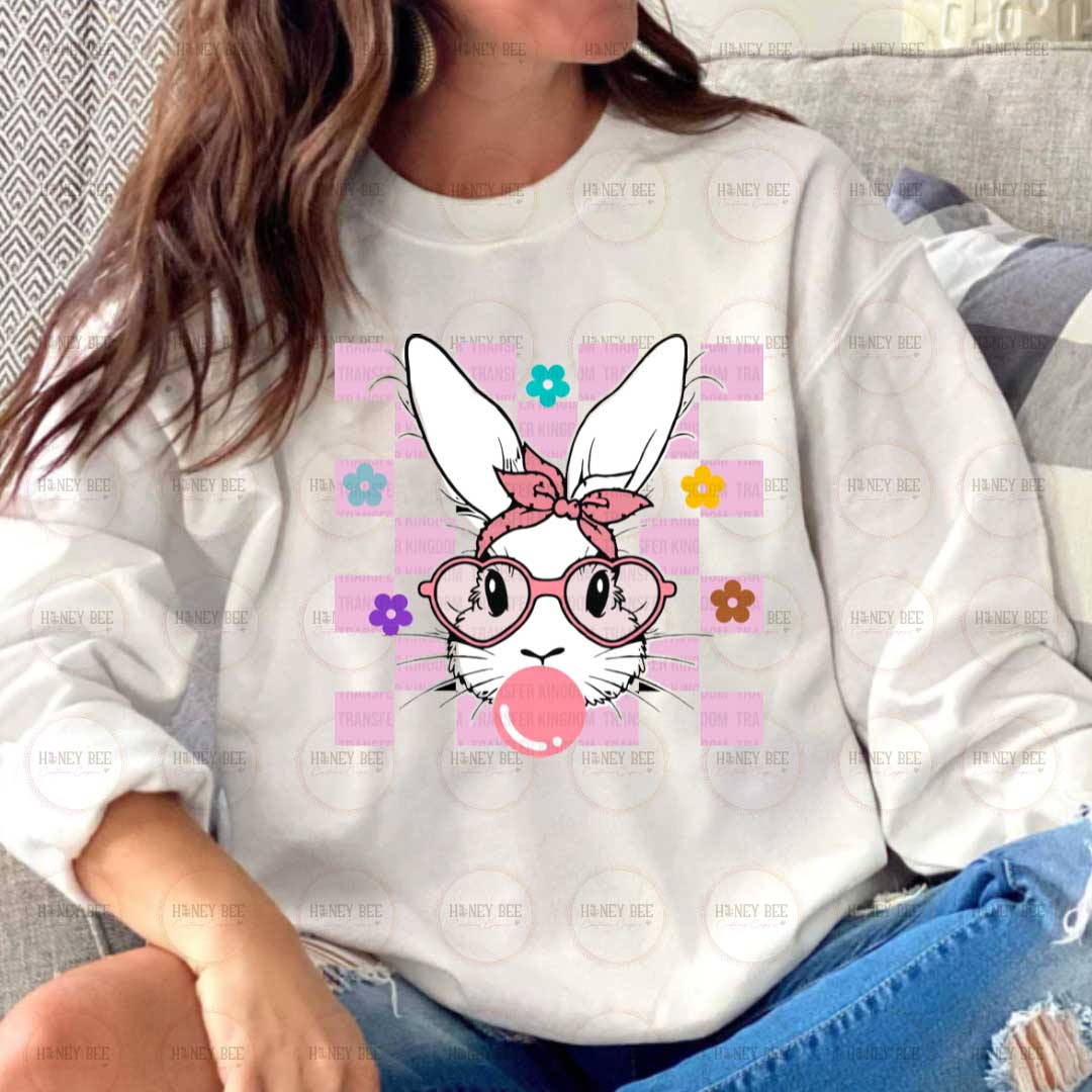 BUNNY CHEWING GUM EASTER SWEATER