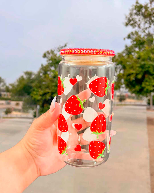 STRAWBERRY CUP
