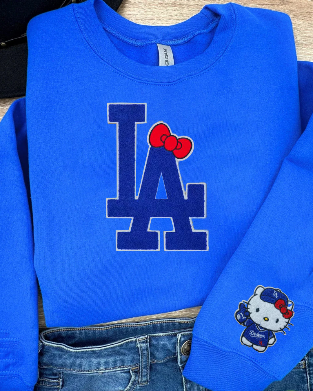 LA GAME HK PATCH SWEATER