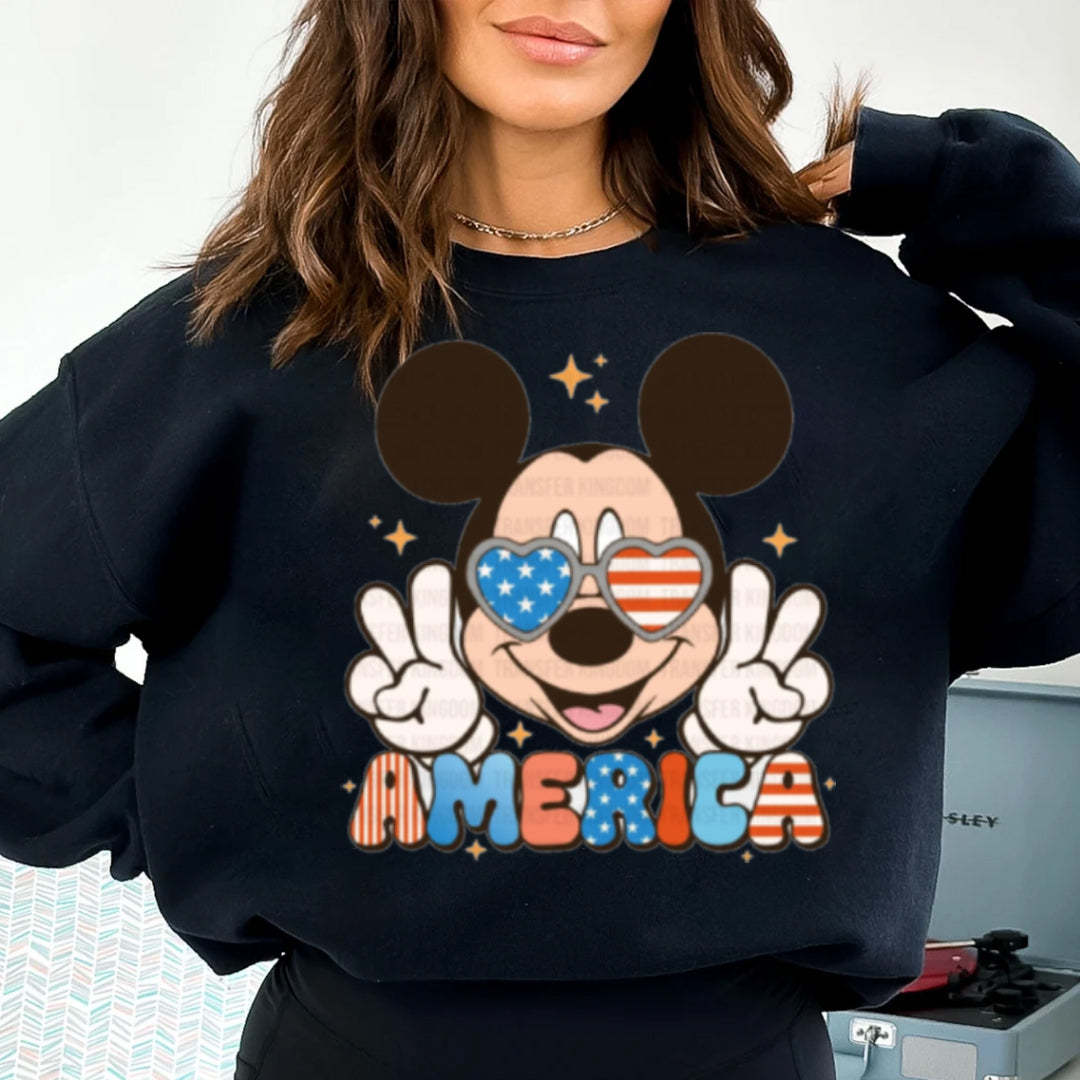 MK 4TH JULY SWEATER