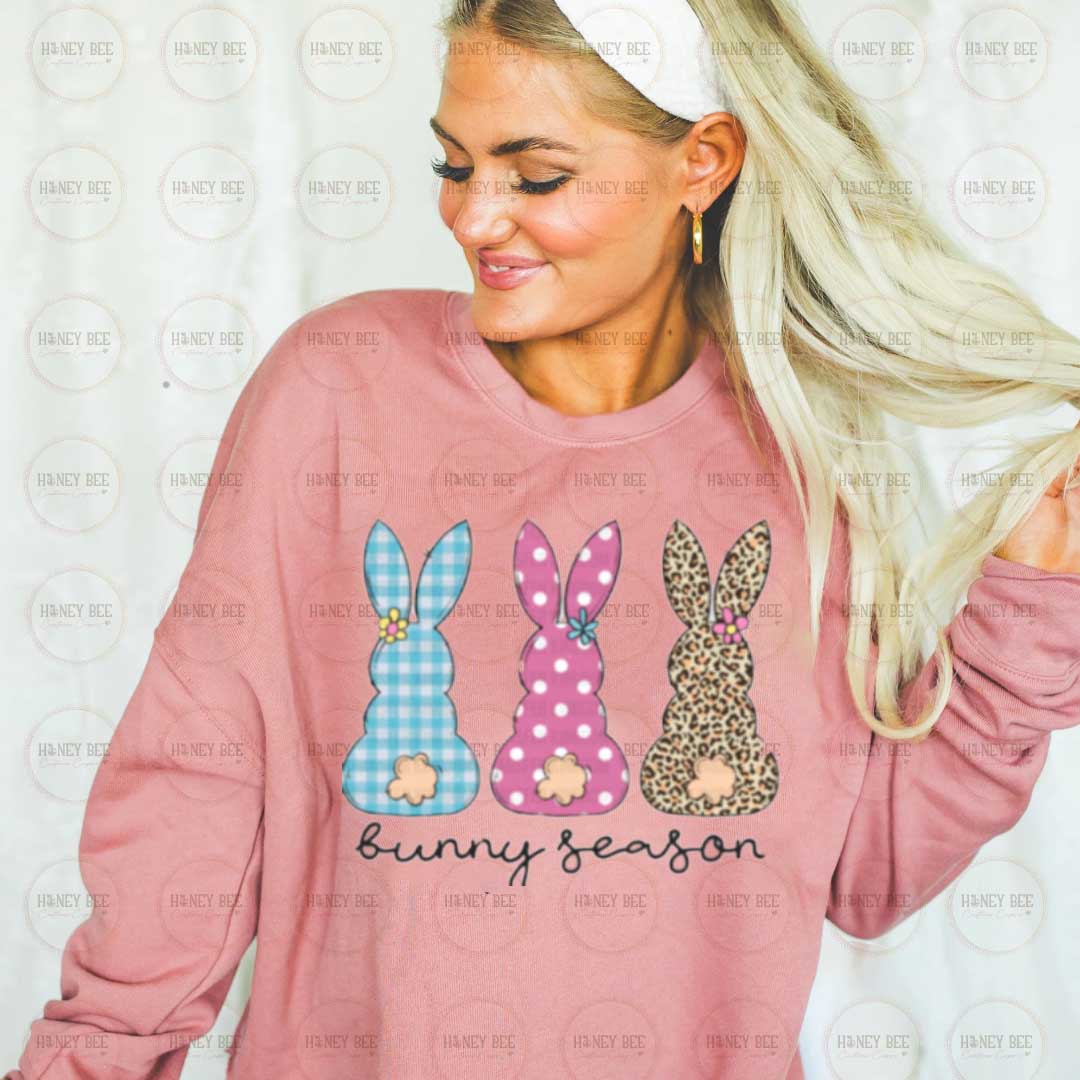 BUNNY SEASON SWEATER
